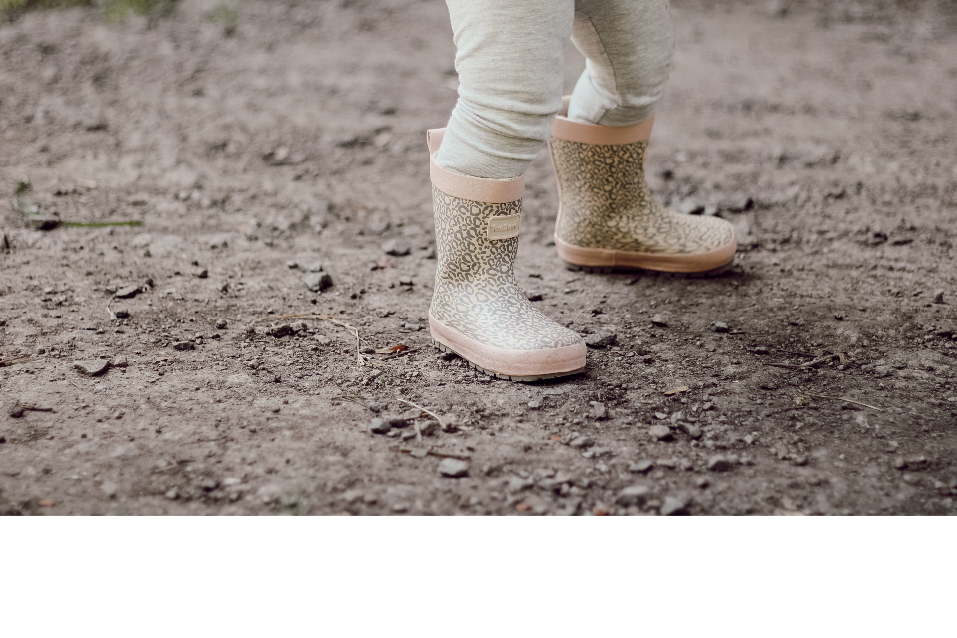 Mud deals boots girl
